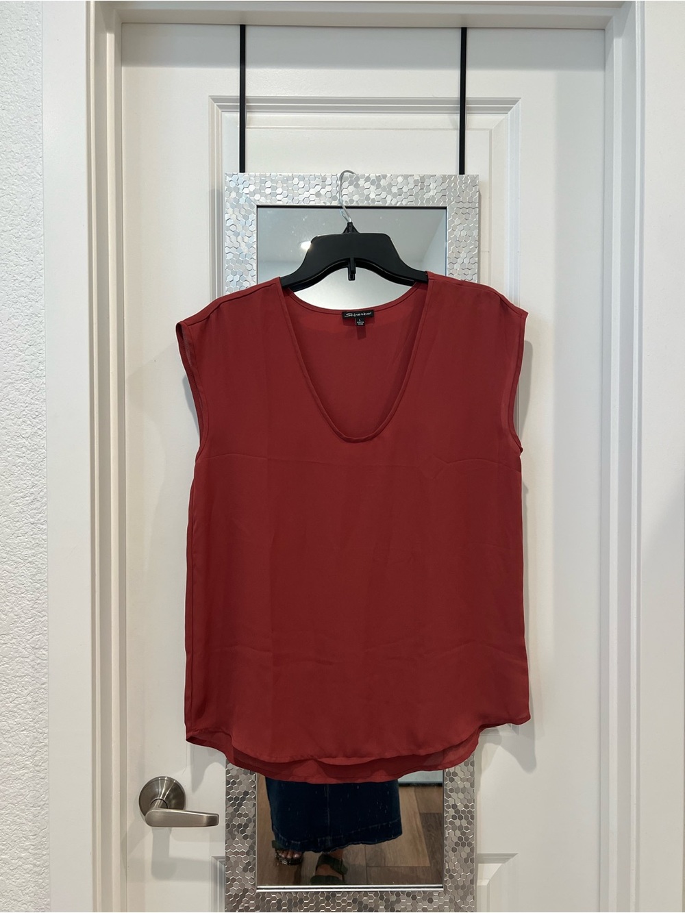 Silky V-Neck Sleeveless Top in Brick Red